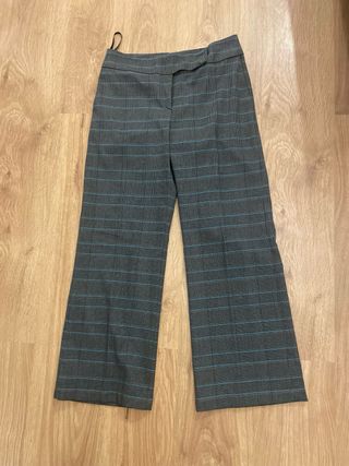 Pantalones de cuadros grises y azules