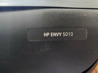 Stampante HP nera, semi nuova