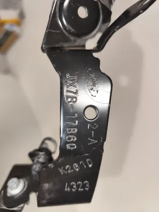 Soporte Transformador Ford Focus LX7A-3D121-AF