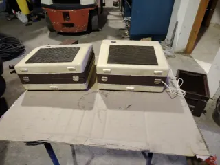 2 Tocadiscos Antiguos de Maleta
