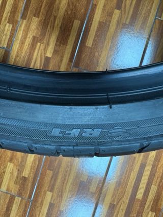 245/35/R20 Bridgestone Potenza 2 unidades.