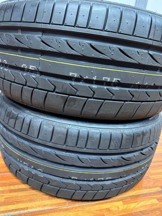 245/35/R20 Bridgestone Potenza 2 unidades.