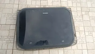 Techo motorizado mercedes camión