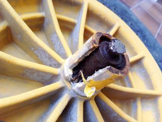 ferramenta RUOTA CARRIOLA (CO PROBLEMI)