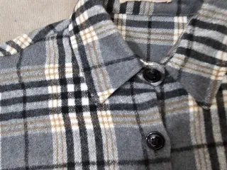 Sobrecamisa cuadros gris y blanco