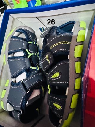 Sandalias niño talla 26 Nuevos