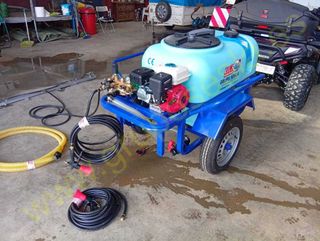 Cuba Arrastrada 300L para Fumigación