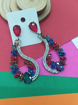 Pendientes variados