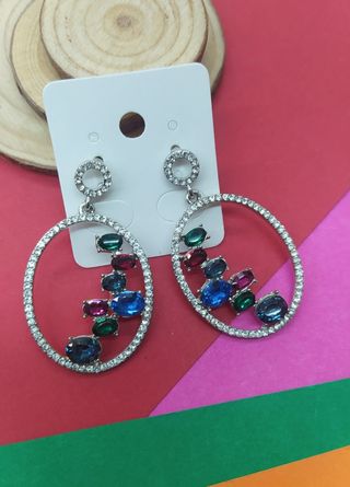 Pendientes variados