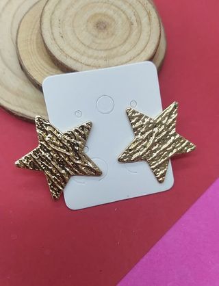 Pendientes variados