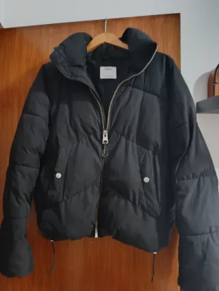 Plumífero Bershka Negro