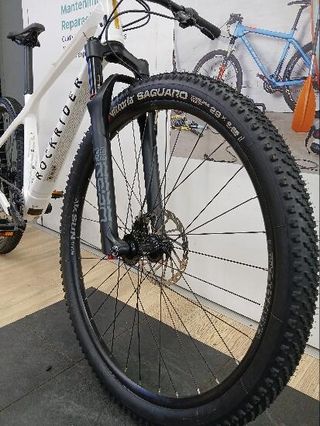 Bicicleta MTB Cross Country Race 900 Blanco Cuadro Carbono