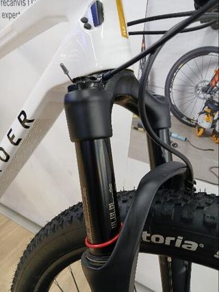 Bicicleta MTB Cross Country Race 900 Blanco Cuadro Carbono