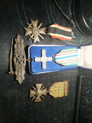 Lote Condecoraciones Militares WWII, WWI, PGM, SGM