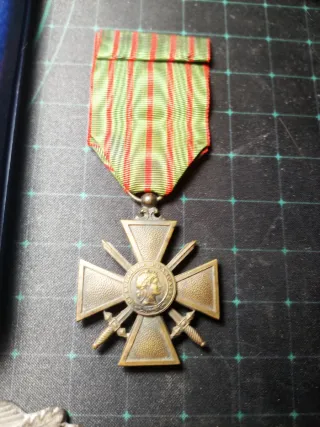 Lote Condecoraciones Militares WWII, WWI, PGM, SGM