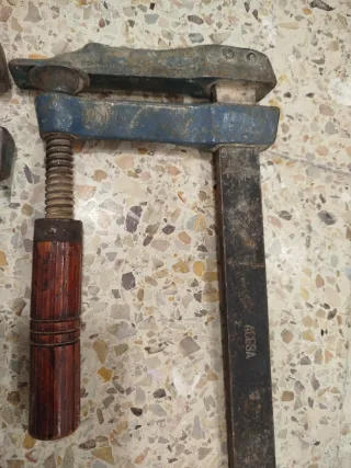 2 Sargentos de carpintero