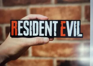 Pack Logos R. Evil + D. Ball GT + Soporte PS5