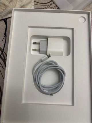 iPad 10ª Gen 64 GB Plata.