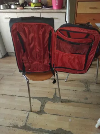 Maleta de Viaje Pequeña Negra