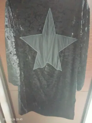 Vestito in velluto nero