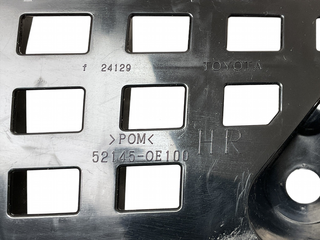 Soporte Paragolpes del dcho Toyota Highlander 19-