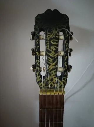 Guitarra Clásica Negra