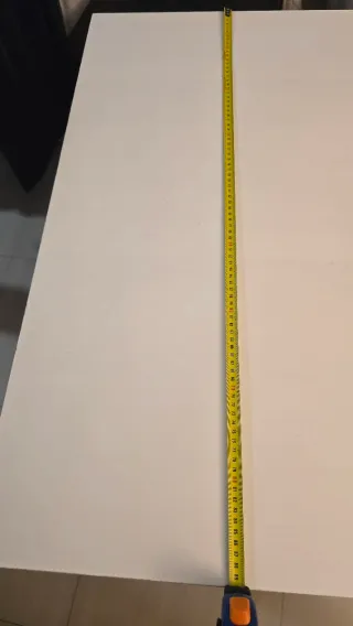 Mesa extensible y 2 sillas