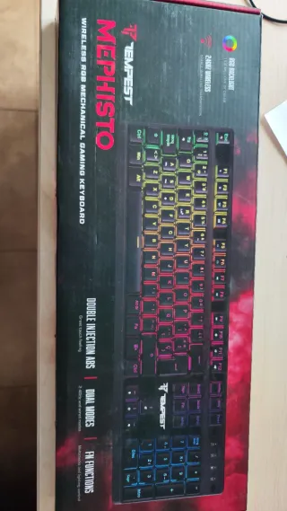 Teclado Gaming Tempest RGB