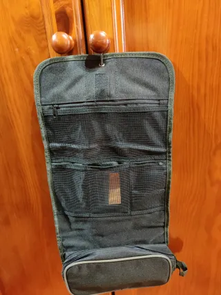 Neceser militar verde nuevo