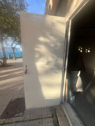 Puerta de obra de seguridad