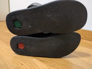 Botas altas cuero Kickers negras