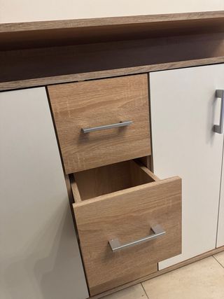 Mobile madia credenza