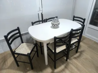 Mesa extensible y 6 Sillas de Cocina o comedor