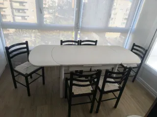 Mesa extensible y 6 Sillas de Cocina o comedor