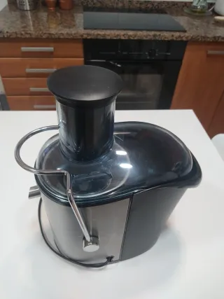 Licuadora Ufesa Deluxe 5025