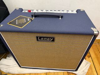 Amplificador de Guitarra Laney LFSUPER60