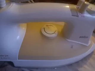 Plancha de ropa Braun Optiglide-jet