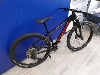 Bicicleta MTB TREK XCALIBER 9 talla XS 2025
