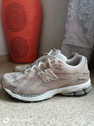 New Balance 1906R Beige/Plata