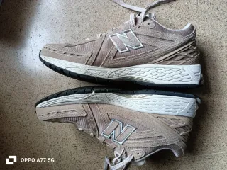 New Balance 1906R Beige/Plata