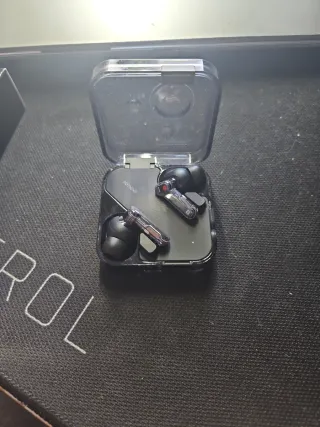 Nothing Ear 2 Negros