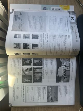 English File 5th Edition A1/A2. Student's Book ...