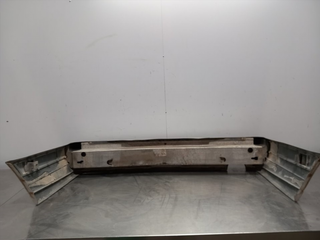 PARAGOLPES TRASERO VOLVO SERIE 850