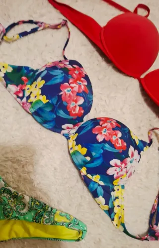 Yamamay Set Bikini Tg.2 (M) Rosso e Fantasia