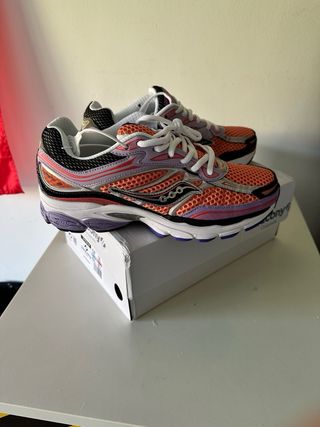 Zapatillas Saucony ProGrid Omni 9 talla 42
