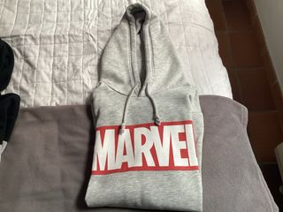 Sudadera Gris Marvel
