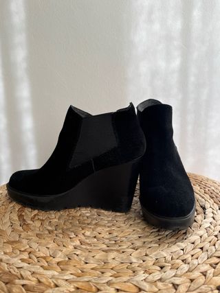 Botines Calvin Klein de ante negro talla 41 Plataforma