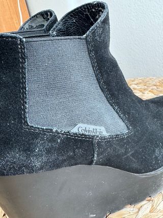 Botines Calvin Klein de ante negro talla 41 Plataforma