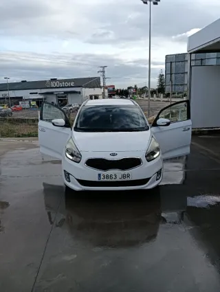 KIA Carens 2014