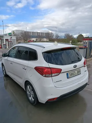KIA Carens 2014